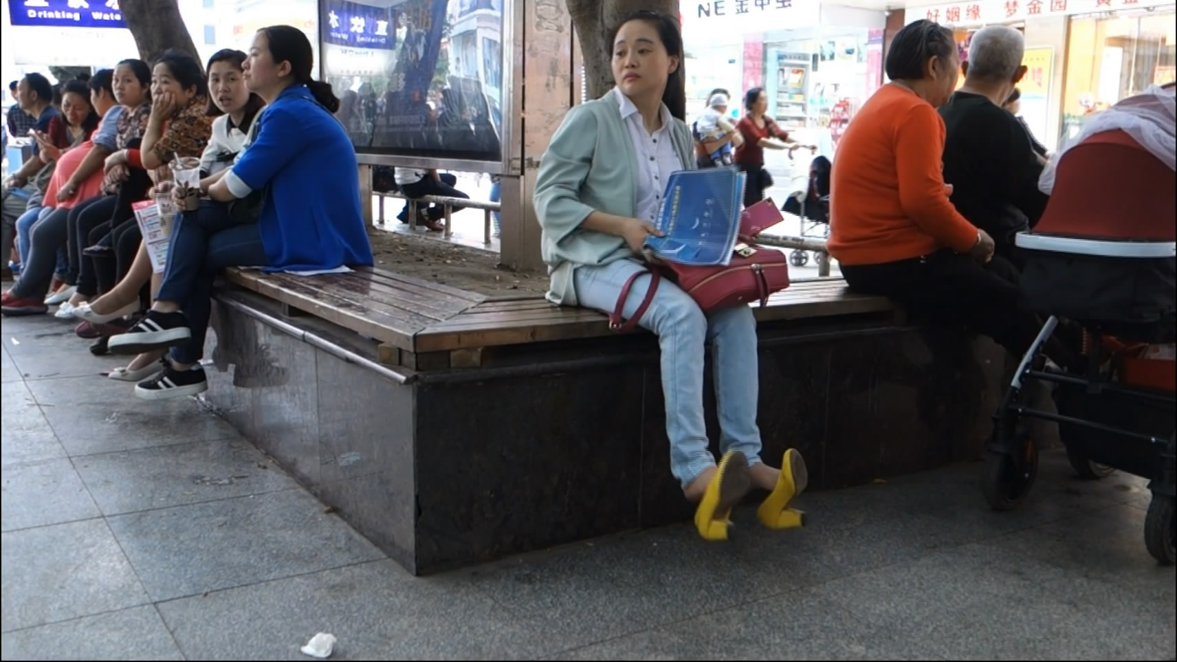 streetsnapdangl[00 02 14][20181129 232801 9]